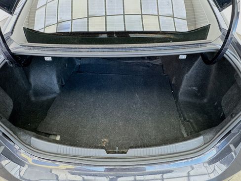 Used 2023 Chevrolet Malibu LT image 16