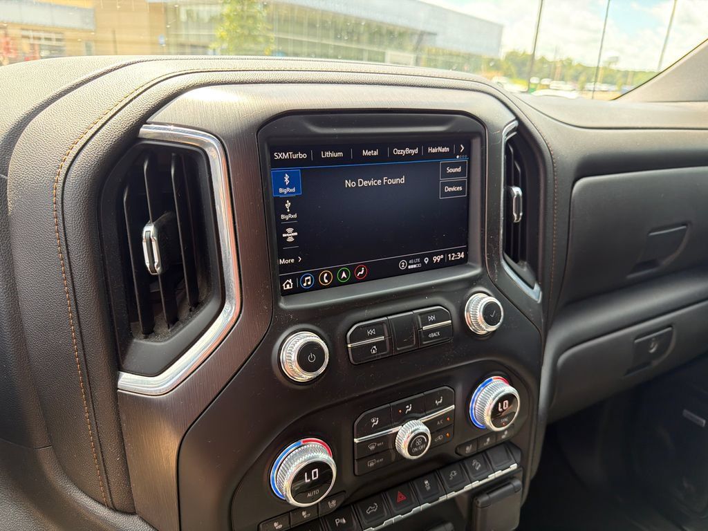 Used 2022 GMC Sierra 1500 AT4 w/ AT4 Carbonpro Edition AWD/4WD image 28