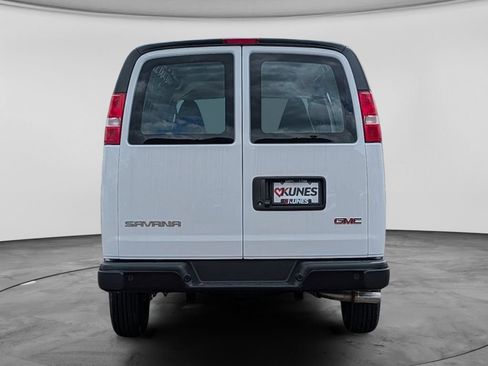 New 2026 GMC Savana 3500 Extended w/ Driver Convenience Package RWD image 10