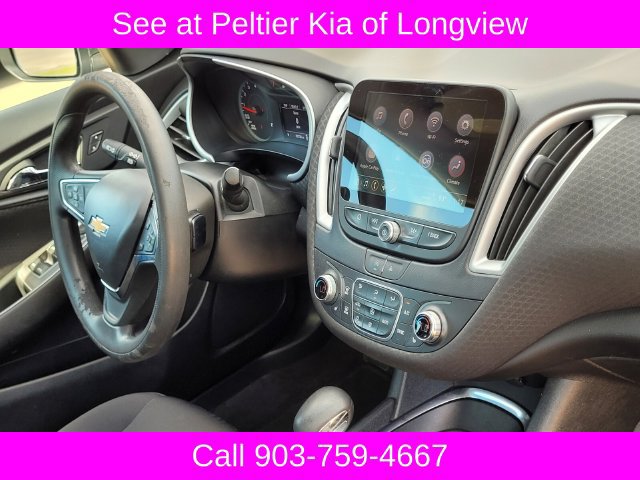 Used 2024 Chevrolet Malibu LT FWD image 11