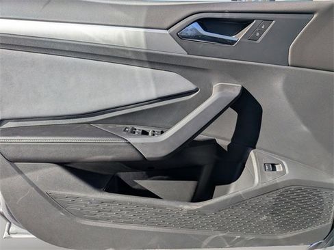 New 2026 Volkswagen Jetta SE image 25