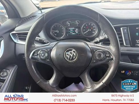 Used 2018 Buick Enclave Essence FWD image 24