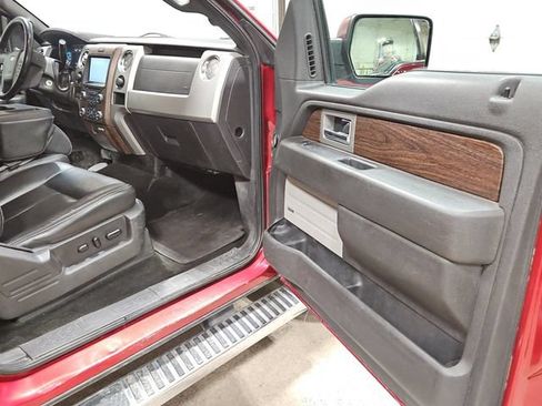 Used 2013 Ford F150 Lariat w/ Mid Equipment Group AWD/4WD image 19