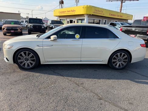 Used 2018 Lincoln Continental Reserve w/ Continental Climate Package image 20