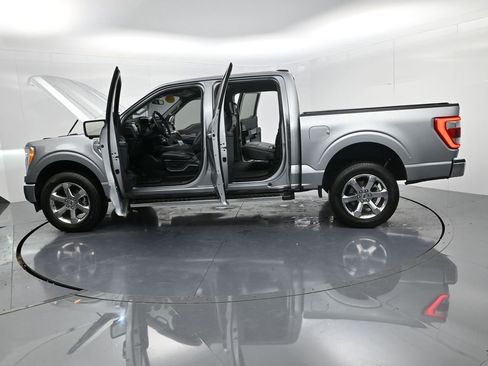 Used 2023 Ford F150 Lariat w/ Max Trailer Tow Package image 59