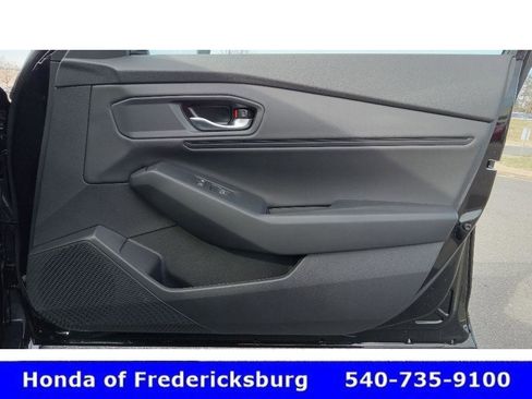 Certified 2025 Honda Accord SE image 27