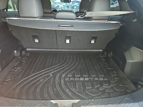 Used 2024 Subaru Crosstrek 2.5i Limited w/ Crosstrek Mirror Package image 30