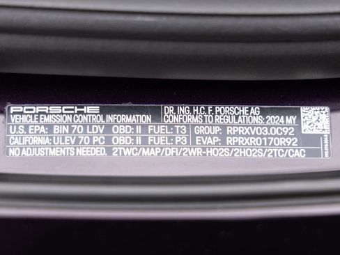 Certified 2024 Porsche 911 Targa 4 GTS AWD/4WD image 35