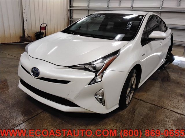 Used 2016 Toyota Prius Four Touring FWD image 1