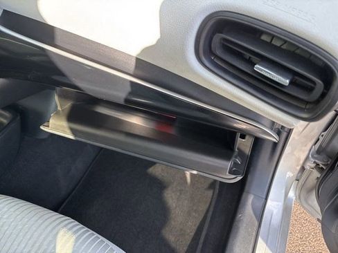 Used 2016 Toyota Prius Two image 39