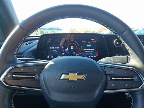 Certified 2025 Chevrolet Traverse LT image 20