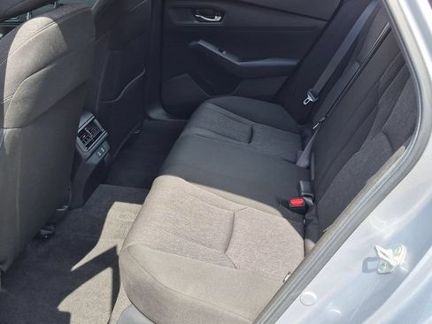 Used 2025 Honda Accord SE image 26
