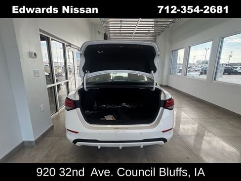 New 2025 Nissan Sentra SV w/ Trunk Package image 11