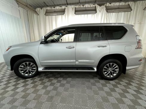 Used 2016 Lexus GX 460 Luxury image 24