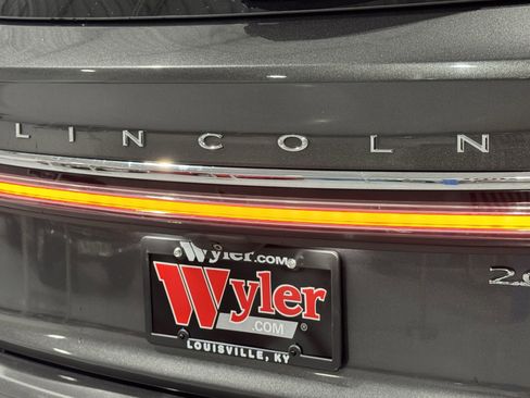 Used 2020 Lincoln Nautilus Reserve image 47