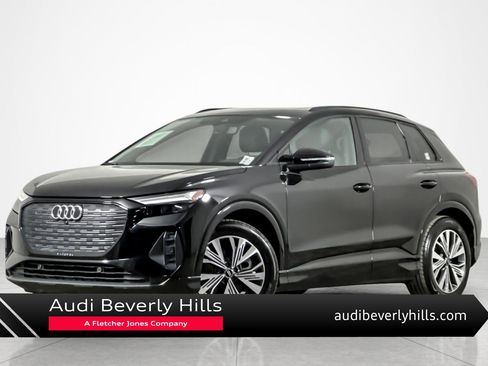 Used 2025 Audi Q4 e-tron Premium w/ Convenience Package RWD image 1