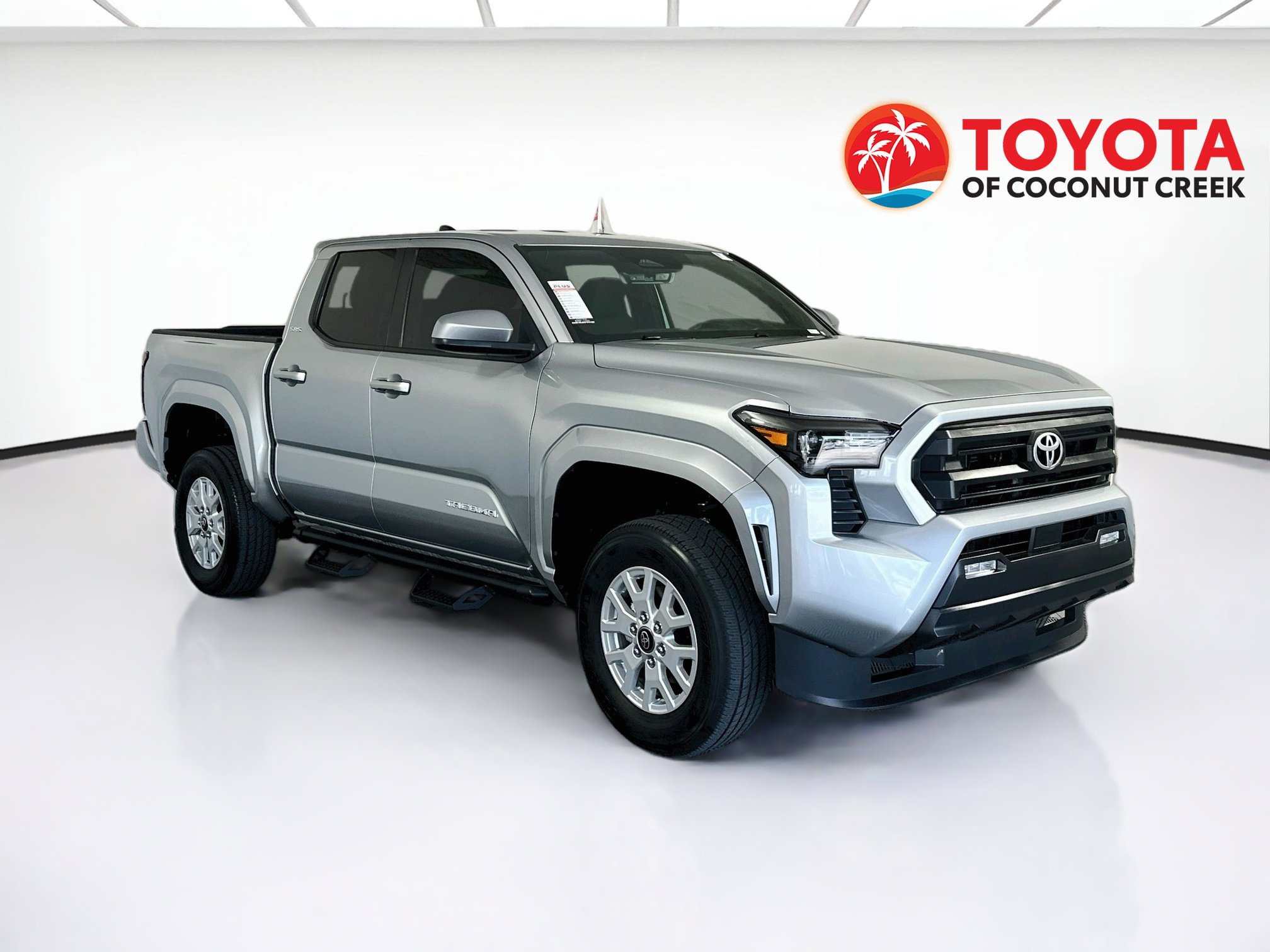 Used 2025 Toyota Tacoma SR5 RWD image 1