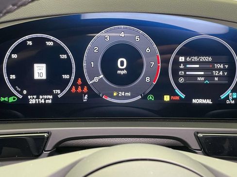 Certified 2025 Porsche Cayenne AWD/4WD image 44