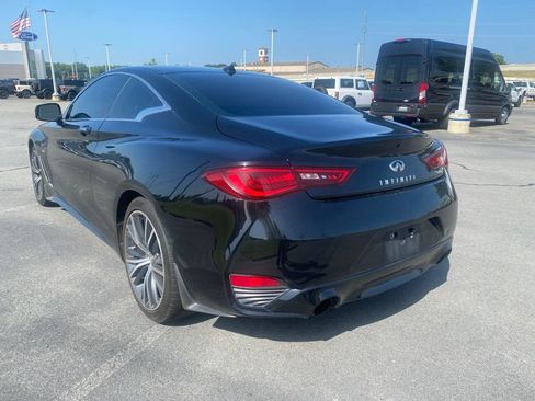 Used 2018 INFINITI Q60 3.0t Luxe w/ Sensory Package 3.0T Luxe AWD/4WD image 5
