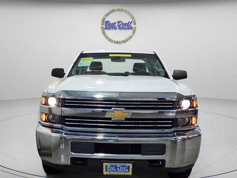 Used 2018 Chevrolet Silverado 2500 W/T AWD/4WD image 10