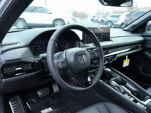 New 2025 Honda Accord Sport image 16