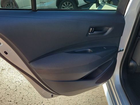 Used 2025 Toyota Corolla LE image 10