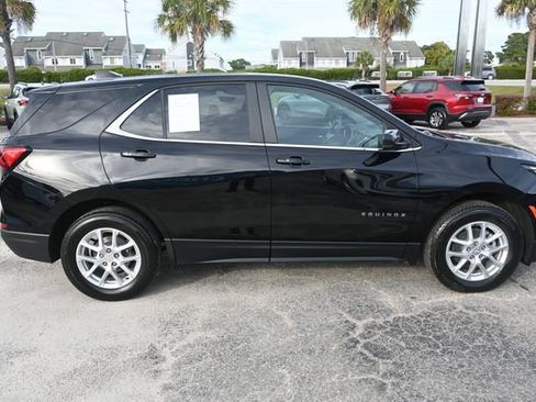 Used 2022 Chevrolet Equinox LT image 6