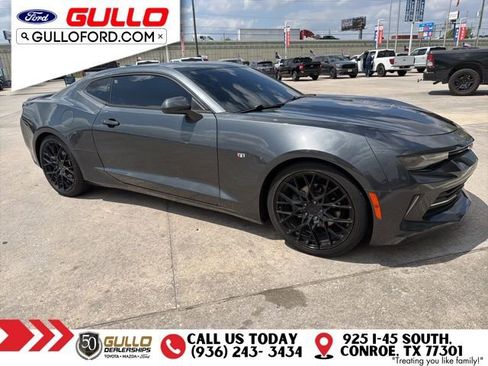 Used 2018 Chevrolet Camaro LT w/ RS Package image 3