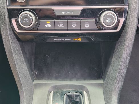 Used 2021 Honda Civic Sport image 21