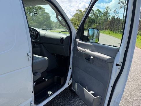 Used 2008 Ford E-250 and Econoline 250 RWD image 21