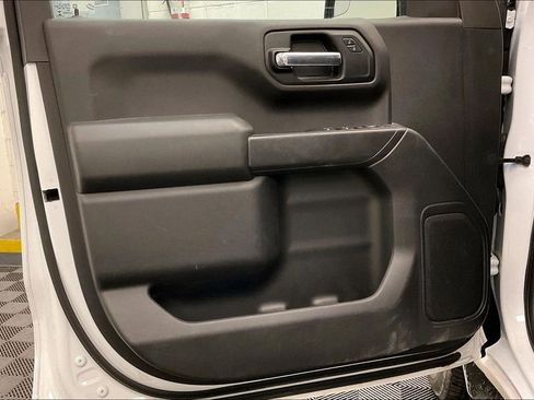 Used 2022 Chevrolet Silverado 1500 Custom w/ LPO, Blackout Package image 21