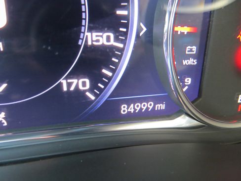 Certified 2023 Chevrolet Traverse Premier FWD image 21
