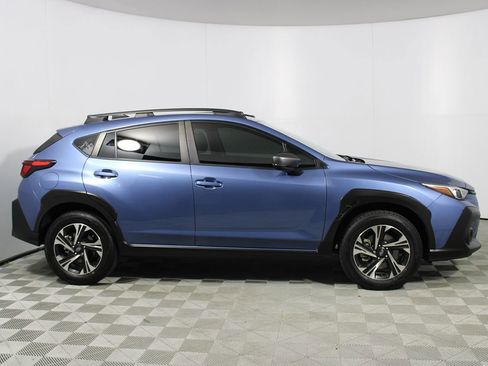 Used 2024 Subaru Crosstrek 2.0i Premium AWD/4WD image 41