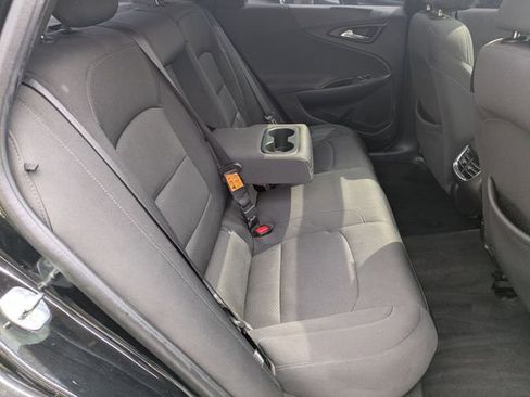 Used 2018 Chevrolet Malibu LT FWD image 26