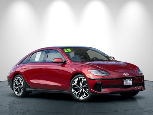 Used 2023 Hyundai Ioniq 6 Limited RWD image 2