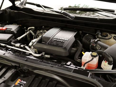 Used 2024 Chevrolet Silverado 1500 ZR2 AWD/4WD image 37