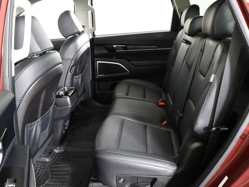 Used 2023 Kia Telluride EX X-Line image 38