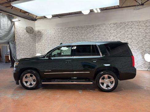 Used 2016 Chevrolet Tahoe LT w/ LT Signature Package AWD/4WD image 4