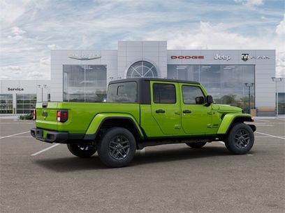 New 2025 Jeep Gladiator Sport