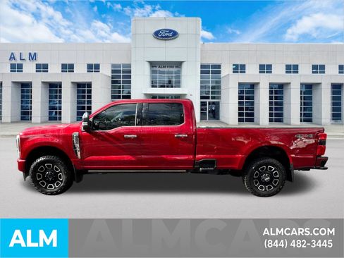 Used 2024 Ford F250 Platinum image 10