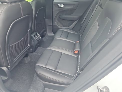 New 2026 Volvo XC40 B5 Plus w/ Climate Package AWD/4WD image 21
