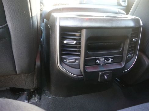 Used 2019 RAM 1500 Big Horn AWD/4WD image 22