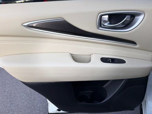 Used 2020 INFINITI QX60 Luxe AWD/4WD image 18