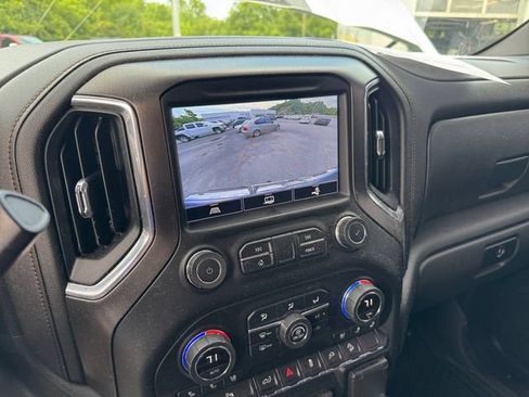 Used 2022 GMC Sierra 1500 AT4 w/ AT4 Premium Package AWD/4WD image 25