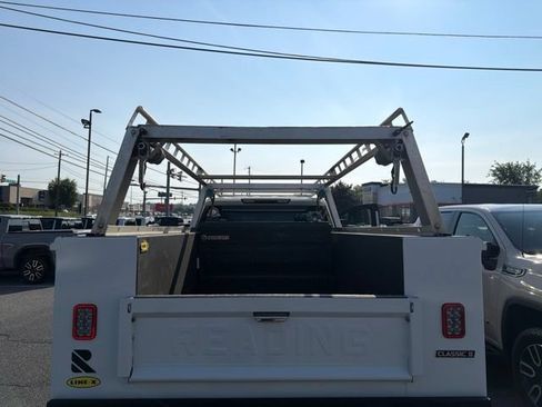 Used 2021 GMC Sierra 3500 SLE w/ SLE Convenience Package AWD/4WD image 8