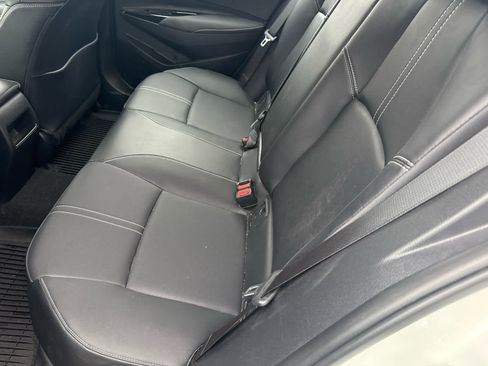 Used 2020 Toyota Corolla XLE image 7