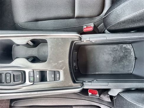 Certified 2018 Honda Accord Hybrid image 27