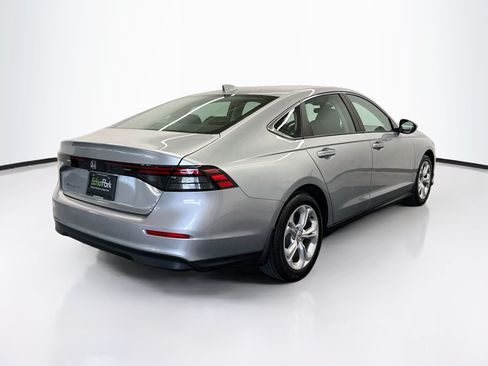 Used 2025 Honda Accord LX image 9