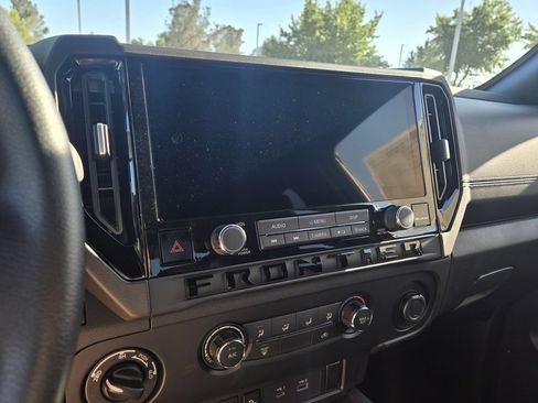 New 2026 Nissan Frontier SV w/ Tow Package AWD/4WD image 10
