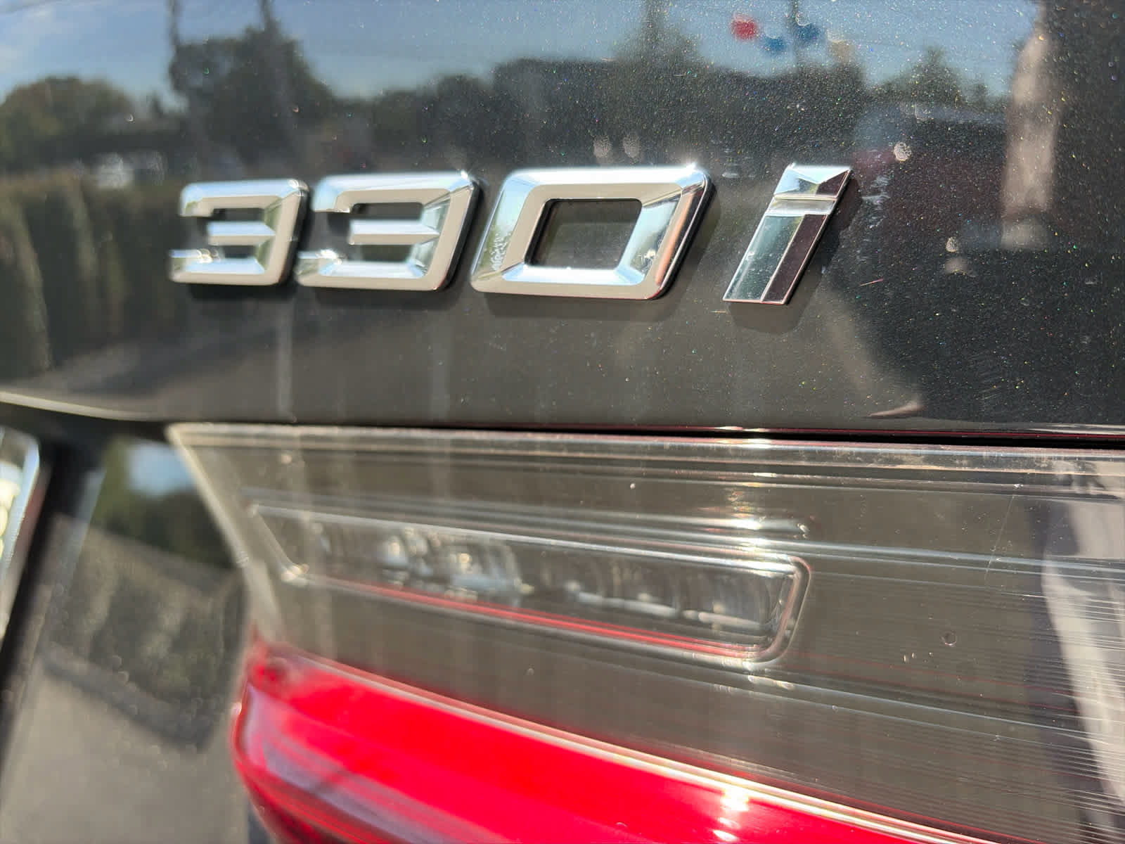 Used 2023 BMW 330i xDrive Sedan w/ Premium Package AWD/4WD image 9
